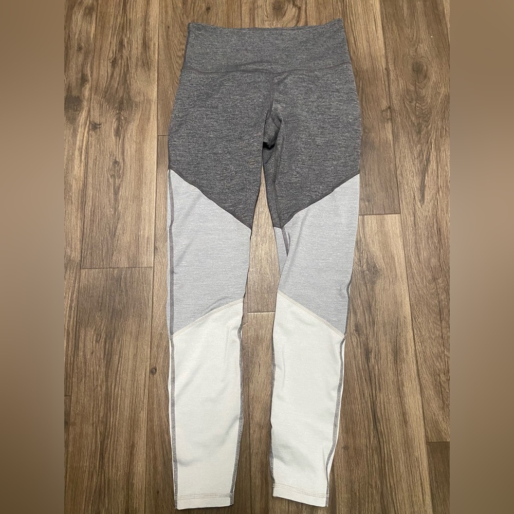 Old Navy Active Leggings